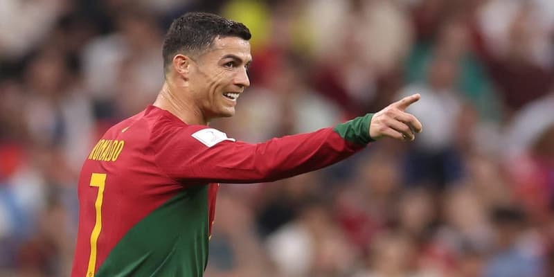 cầu thủ ghi nhiều bàn thắng nhất thế giới Tiểu sử và Sự nghiệp của Cristiano Ronaldo